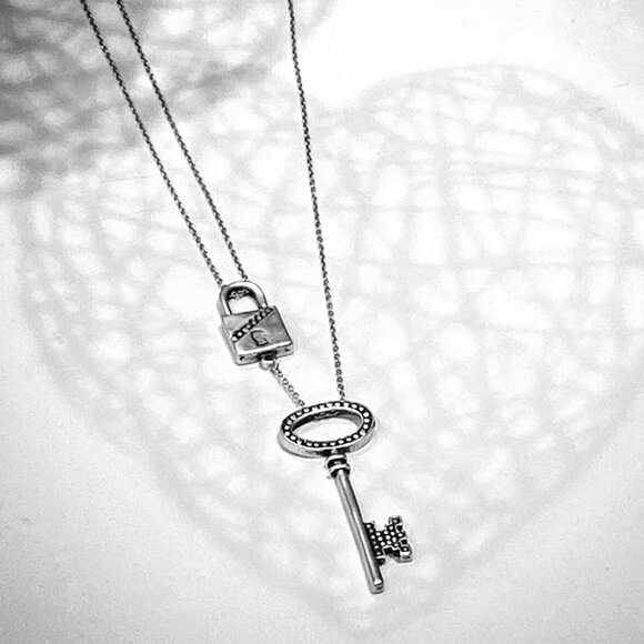 NECKLACE - Picture 4 of 4